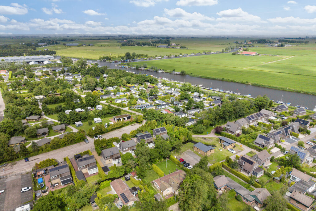 Twee-onder-één-kap te koop: YN 'E LIJTE 43, Grou